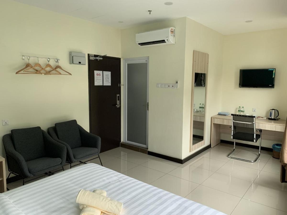 M Quality Hotel 구아 무상 외부 사진