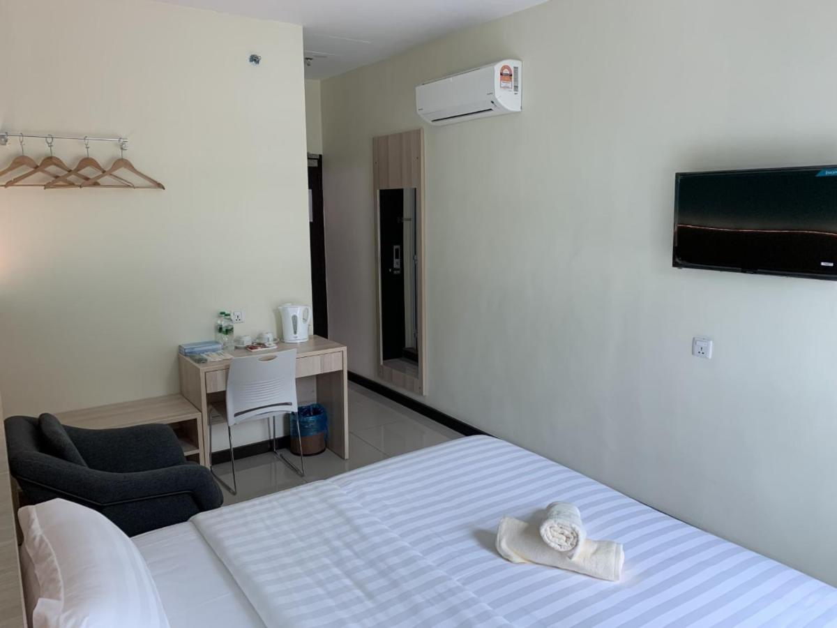 M Quality Hotel 구아 무상 외부 사진